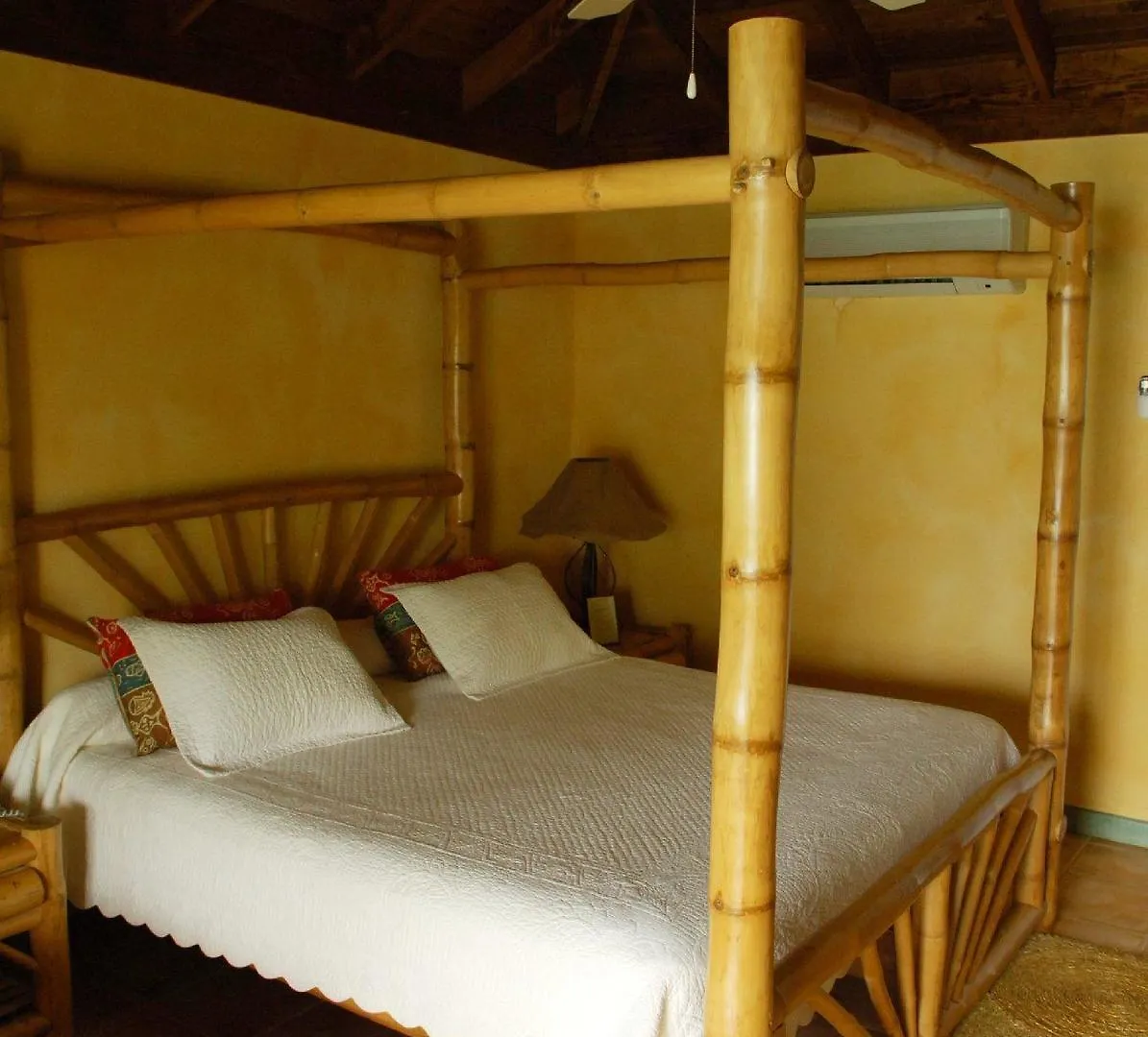 Hotel Country Country Negril
