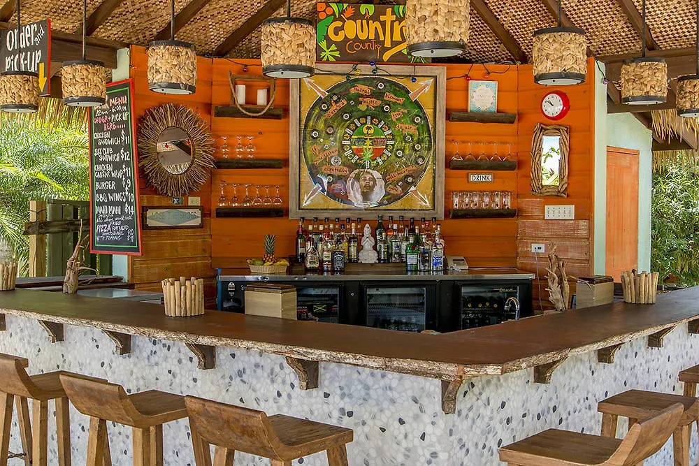 ***  Hotel Country Country Negril Jamajka